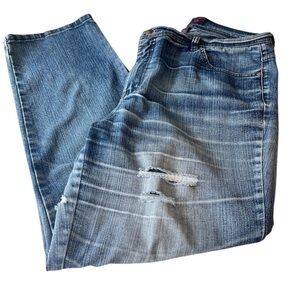 Gloria Vanderbilt Amanda Straight Leg Medium Blue Denim Distressed JeansSize=16W